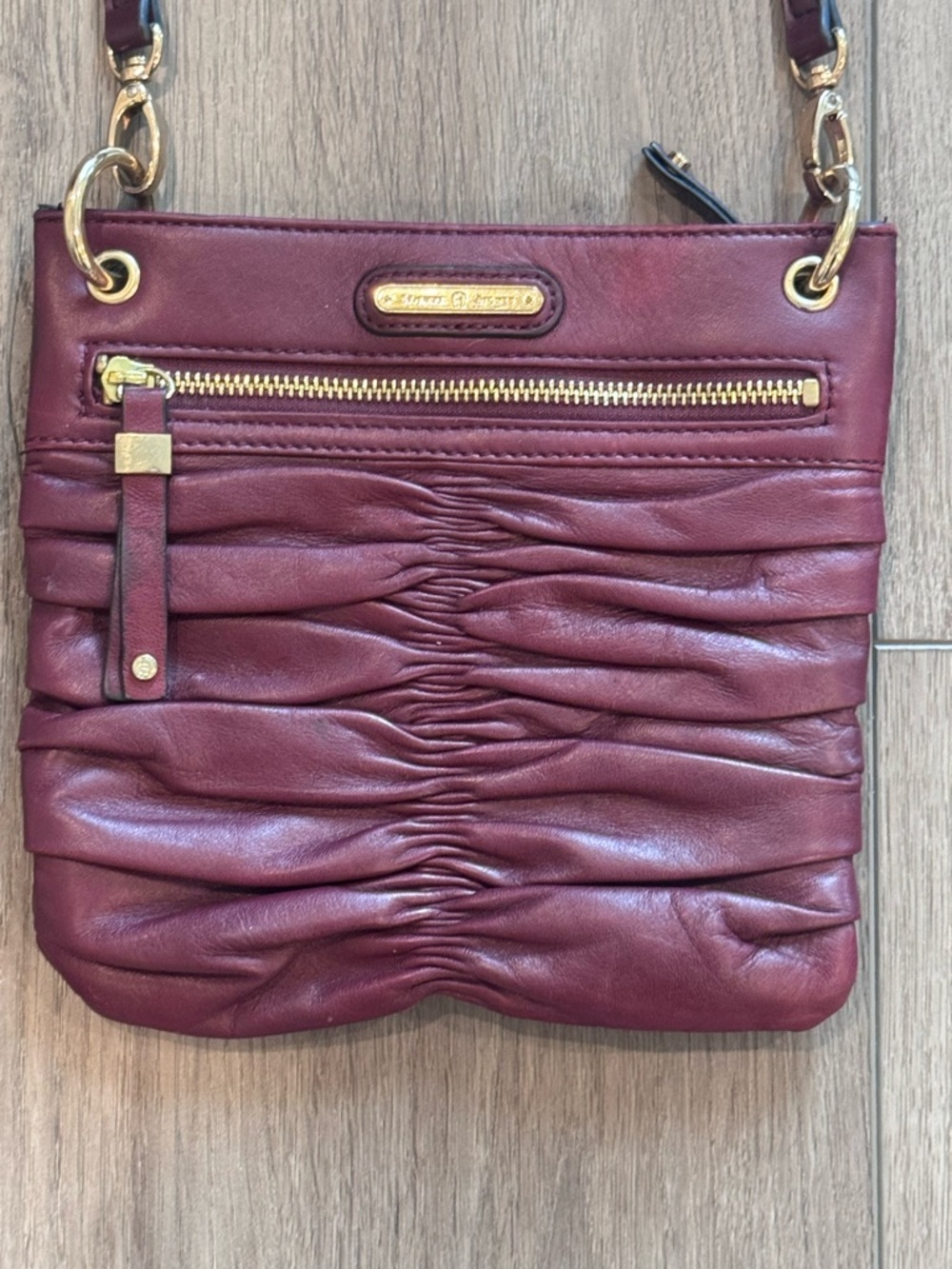 Etienne Aigner Burgundy Ruched Leather Crossbody with Gold Hardware - Picture 2 of 12